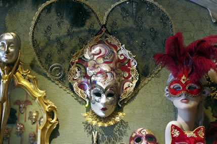 Pageant Mask